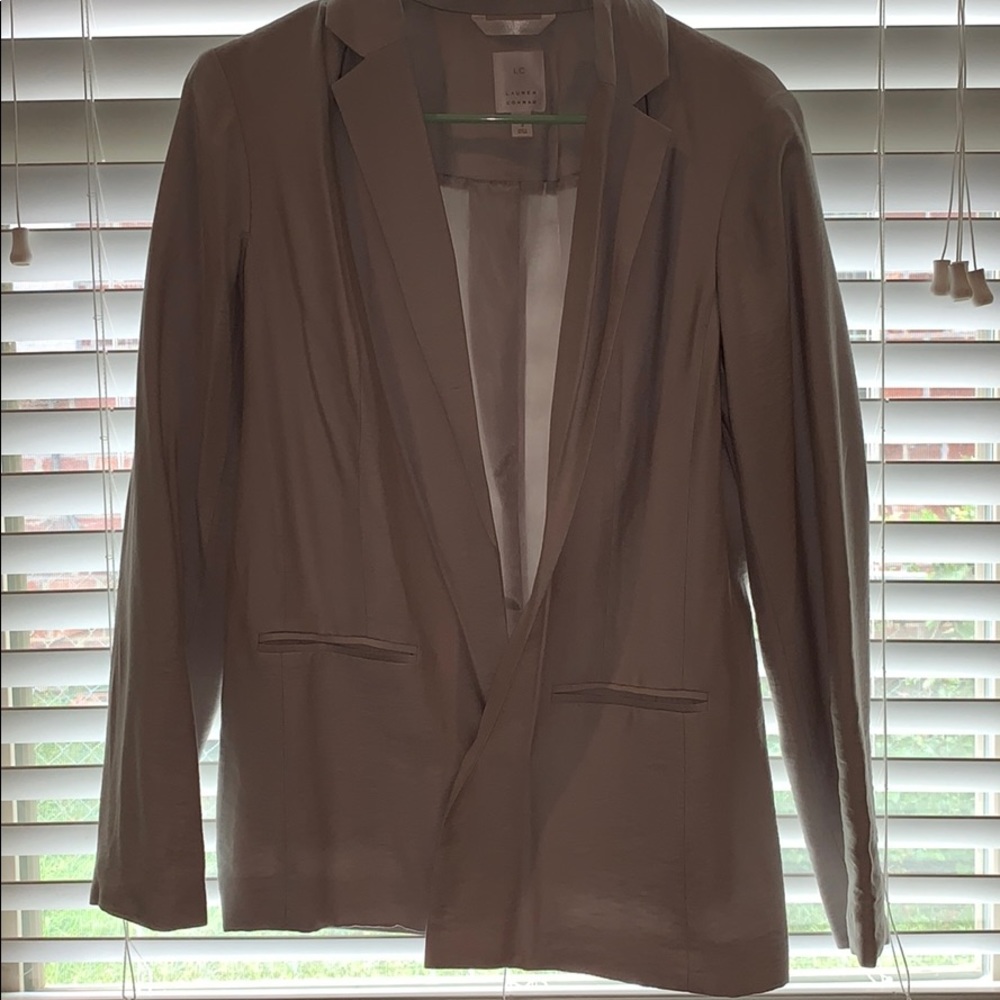 Light gray blazer